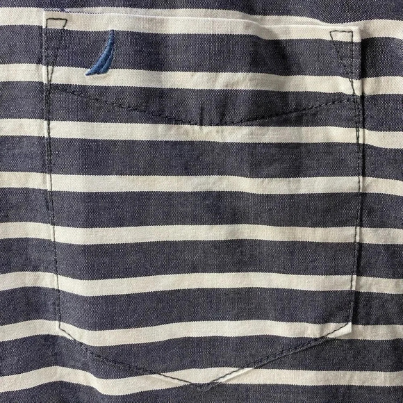 ⭐️3 for $20 Sale‼️ Nautica Button Down Shirt 👔 - Picture 2 of 3